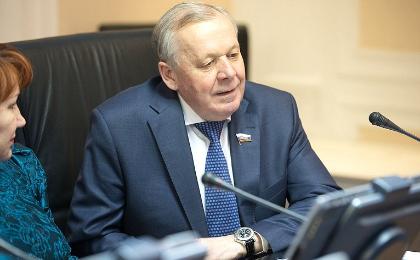 Виталий Шуба: Совет Федерации взялся за наведение порядка на рынке табачной продукции